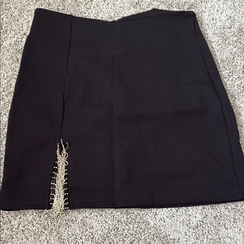 Elegant Black Skirt with Chain Detail